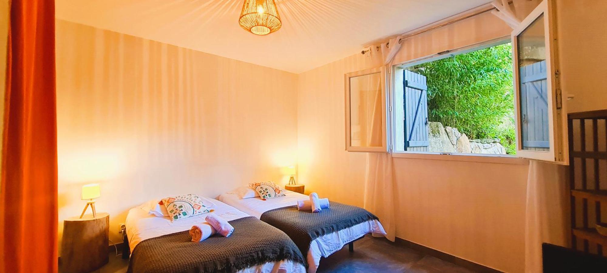 Appt RDC 90 m2 NEUF climatisé rivière et plage Sainte-Lucie de Porto-Vecchio Exterior foto